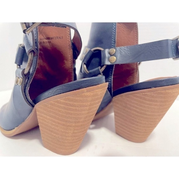 Mojo Moxy Dolce Navy Spring Shoes size 6m NEW - Picture 7 of 8